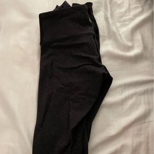 Dark grey Lululemon leggings